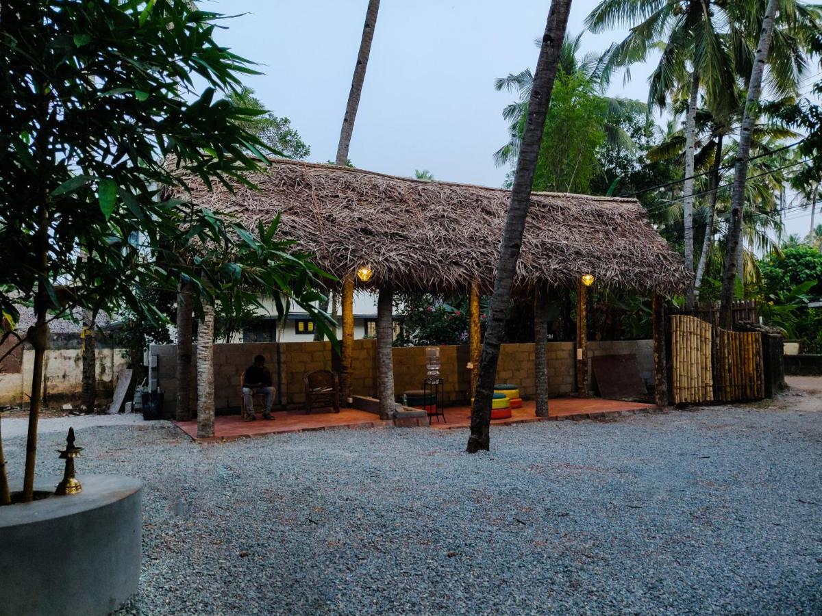 Hostel Calaila Varkala Εξωτερικό φωτογραφία